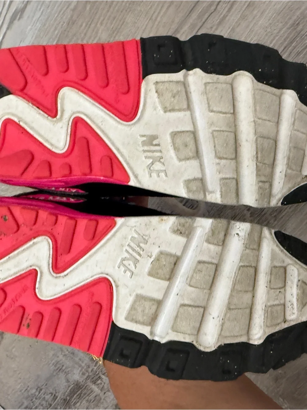 Nike classic kids